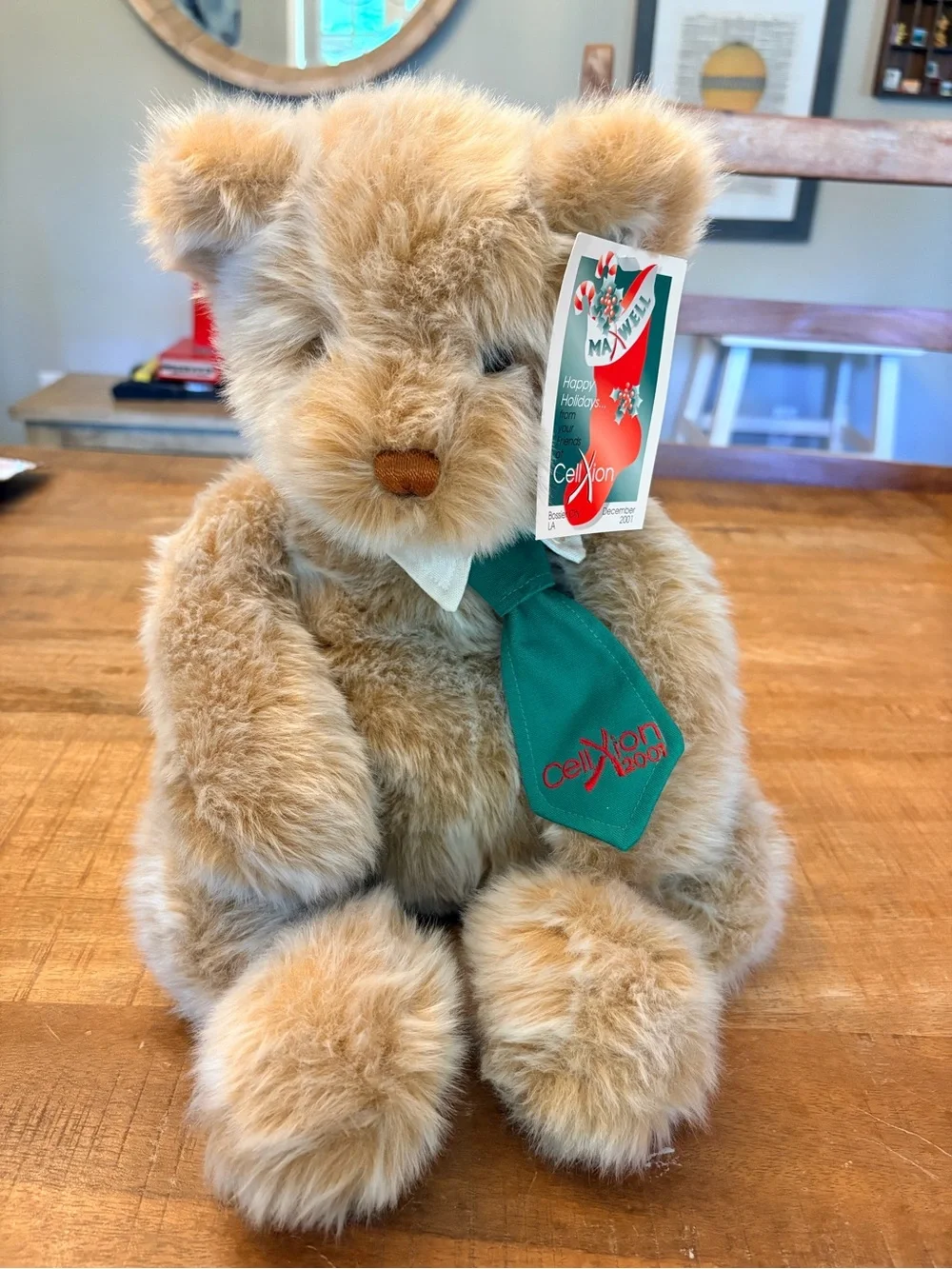 CellXion Maxwell 2001 collectible bear plush NWT with green tie
